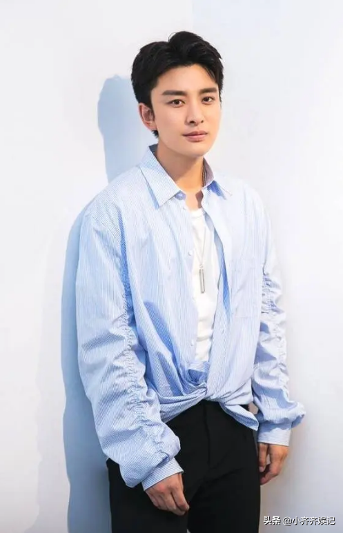 贾乃亮的情史，以及他和李小璐离婚的前前后后