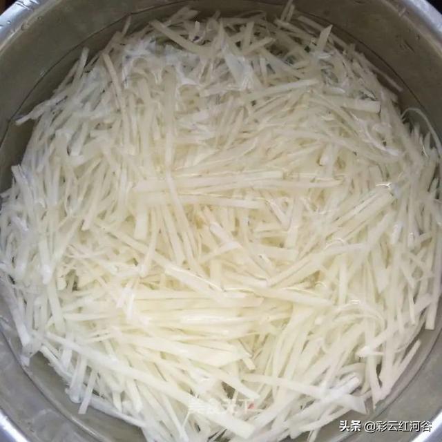 醋溜土豆丝的做法，醋溜土豆丝的做法作文（醋溜土豆丝）