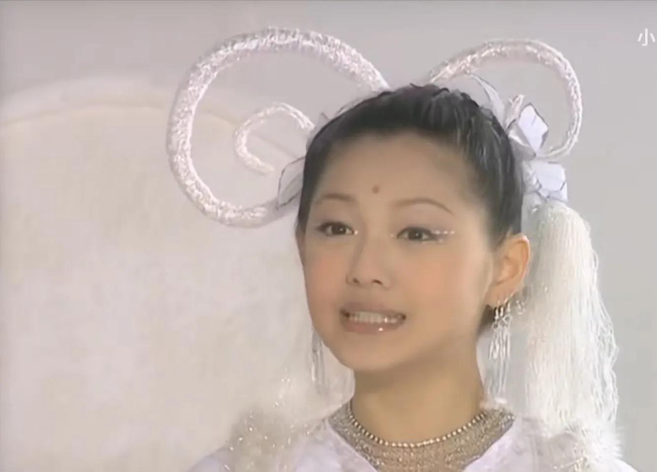 雪魄大仙由大s饰演,她是一个爱热闹的人,却一直生活在荒无人烟的极北