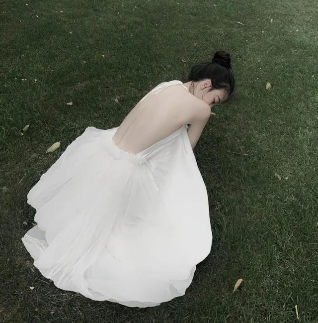 也许放弃才能靠近你，也许放弃 才能靠近你，微信头像（人生才几年不能因为找不到对象而放弃自己）