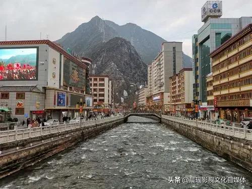 川s是哪里的车牌(川A好还是川G好)