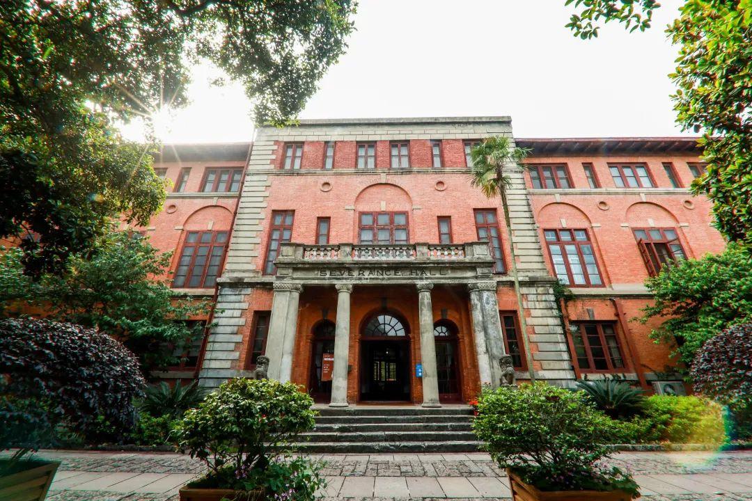 浙江大学主校区(浙江大学各个校区简介)