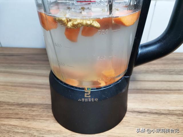 最养肝护肝的10种食物 这些食物不但护肝还很有营养，最养肝护肝的10种食物（俗话说“春养肝”）