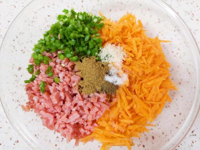 空气炸锅炸丸子，空气炸锅怎么做牛肉丸好吃（自制胡萝卜丸子）