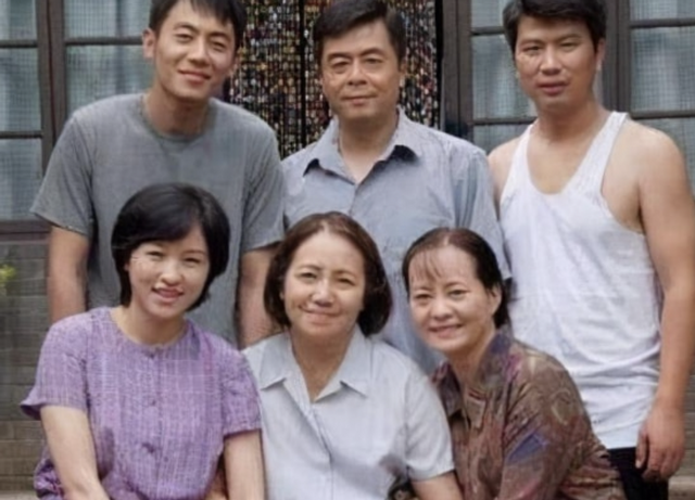 李幼斌个人简历，李幼斌老婆简历（李幼斌姐姐李野萍）