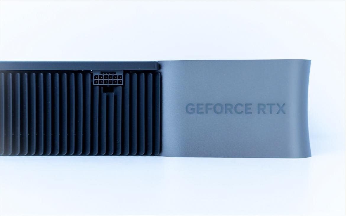 丽影汽车影音中心（GeForce）