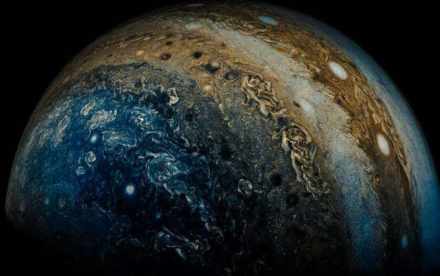 木星是地球的多少倍,木星是地球的多少倍大(木星不仅是地球生命的守护
