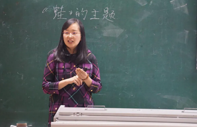 汉语言文学就业前景，2021年汉语言文学专业就业前景与就业形势政策分析（“受冷落”的汉语言文学专业）