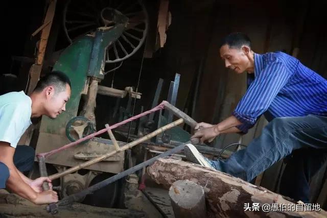 梁椽的意思，架梁之椽的椽是什么意思（我的大哥是一名木匠）