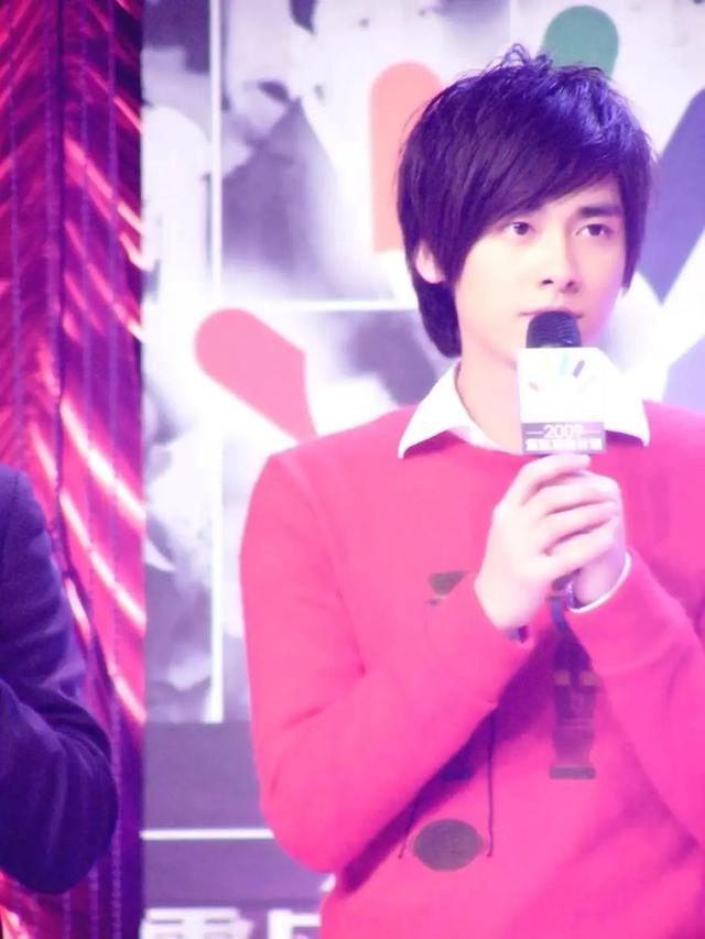 电影动物世界的大结局是什么，动物世界 电影结局（李易峰就这样改写了自己的结局）