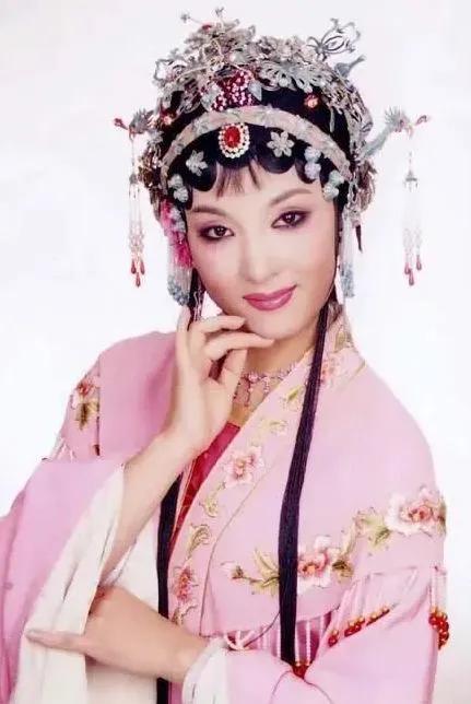 湖州最具代表性的戏曲：湖剧，湖州最具代表性的戏曲（绍剧婺剧到浙江三大剧）