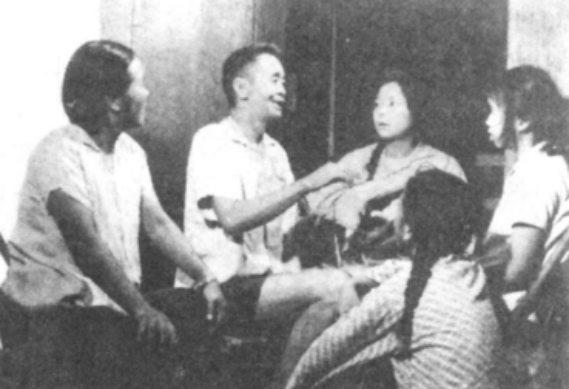 甘祖昌子女现状，甘祖昌的子女（不能躺在父母的功劳簿上）