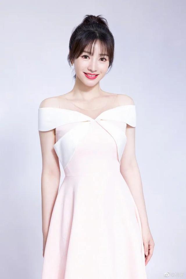 画壁柳岩剧照，柳岩画壁剧照图片（她雪肤玉貌魔鬼身材太性感火辣）