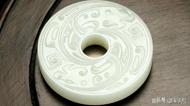 和氏璧出自春秋时期的哪个国家，和氏璧的故事和来历（和氏璧——除了“完璧归赵”之外）