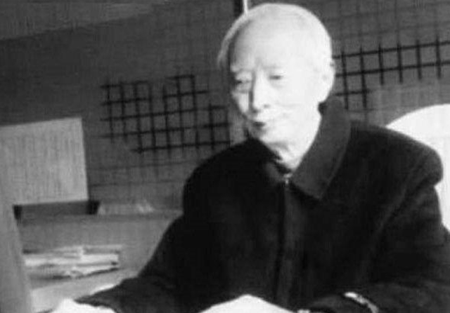 学生登记表上家庭出身怎么填，学生学籍表家庭出身怎么填（001号导弹专家被身份公开）