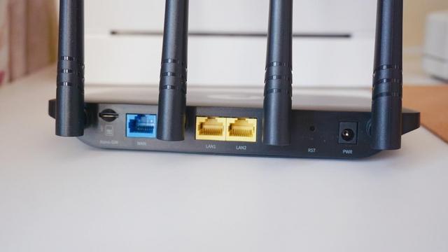 无线路由器安装视频，华为路由器怎么安装（过年回农村也能畅快上网）