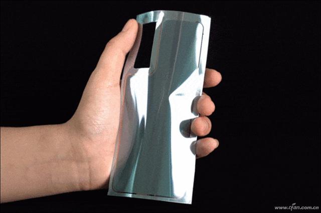 手机屏幕变紫修复妙招，手机屏幕变紫修复方法（手机后盖内住着“变色龙”）