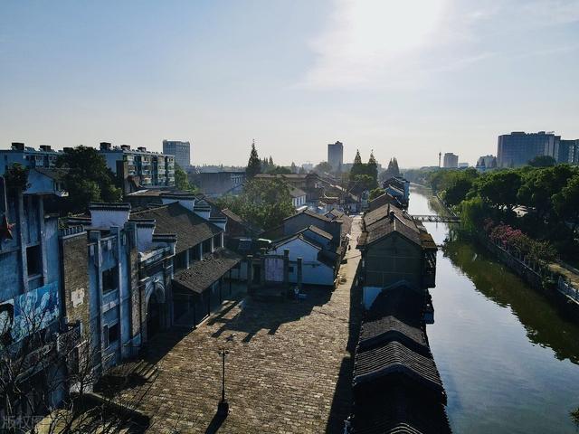 嘉兴有什么好玩的地方旅游景点，嘉兴有什么好玩的地方旅游景点平时能海宁观潮吗（藏着恬淡淳朴的江南水乡生活）