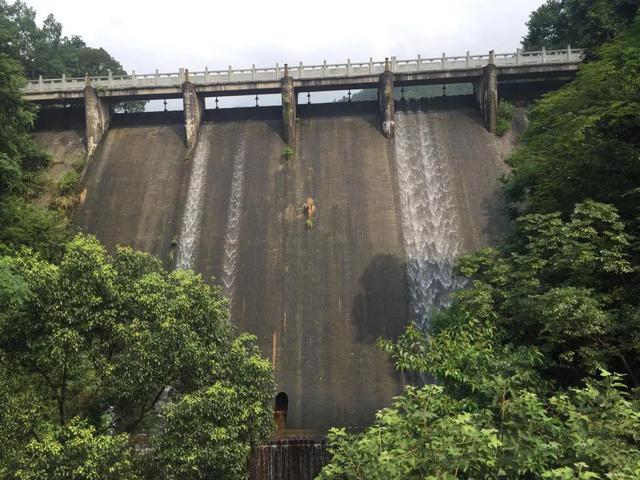 广州到衡山旅游攻略，广州4小时内高铁能去的地方（人生第一次南岳衡山独游）