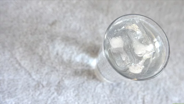 头皮痒怎么办，脂溢性皮炎头皮痒怎么办（教你摆脱头皮瘙痒）