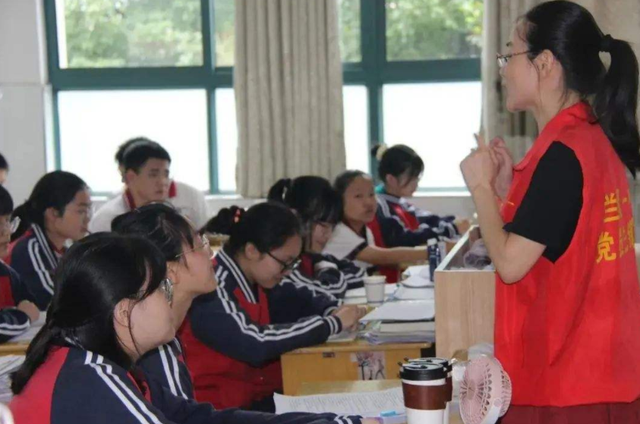 2021年高考降分录取政策，高考有哪些途径可降分录取（2022届考生“喜从天降”）