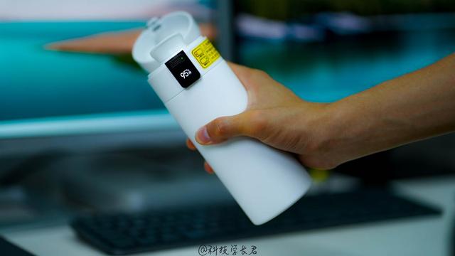 哈尔斯的水杯好吗，哈尔斯这个牌子的杯子好不（华为智选哈尔斯智能水杯）