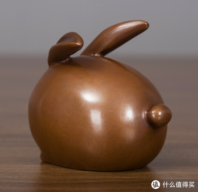 兔的吉祥物是什么，生肖兔戴什么吉祥物（-超可爱的兔年摆件）