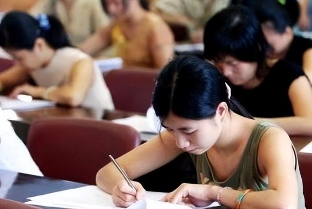 大专可以考本科吗，大专能考本科生吗（预计2022年开始实行）