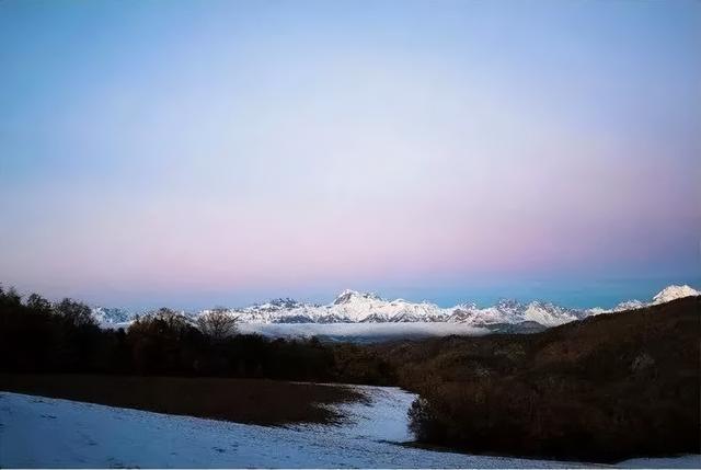 充满阳光正能量的文字图片，充满阳光正能量的说说配图（早安心语，正能量最美语录说说）