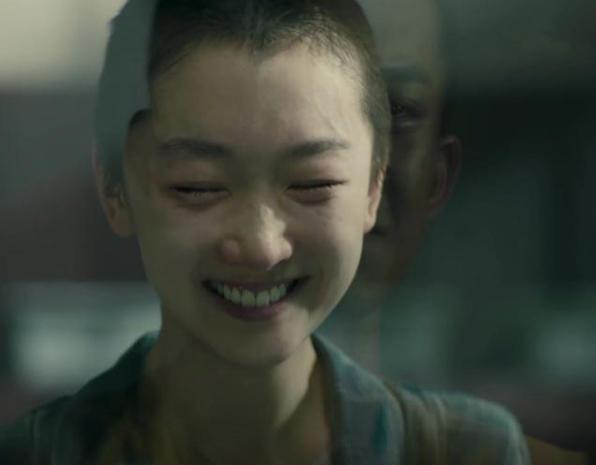 秃头留什么发型，秃头留什么发型好（同样是光头造型）