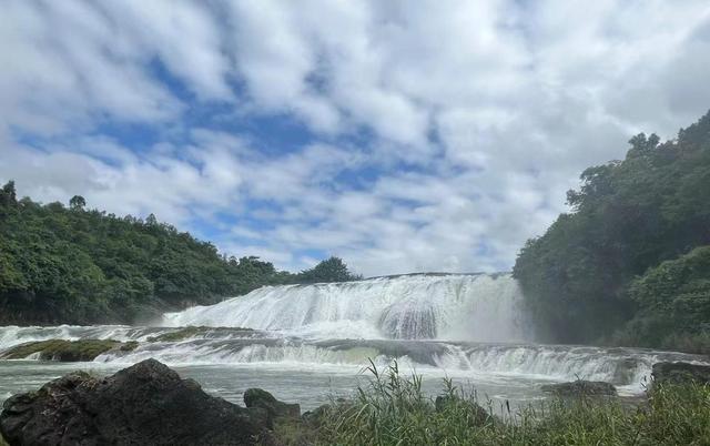 8月去贵州旅游攻略路线推荐一下，八月贵州旅游6天5夜结伴游玩详细路线