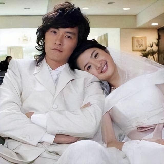 吻台位那个不顾一切的袁湘琴,慢慢被生活磨练成能干的版地版太程又青