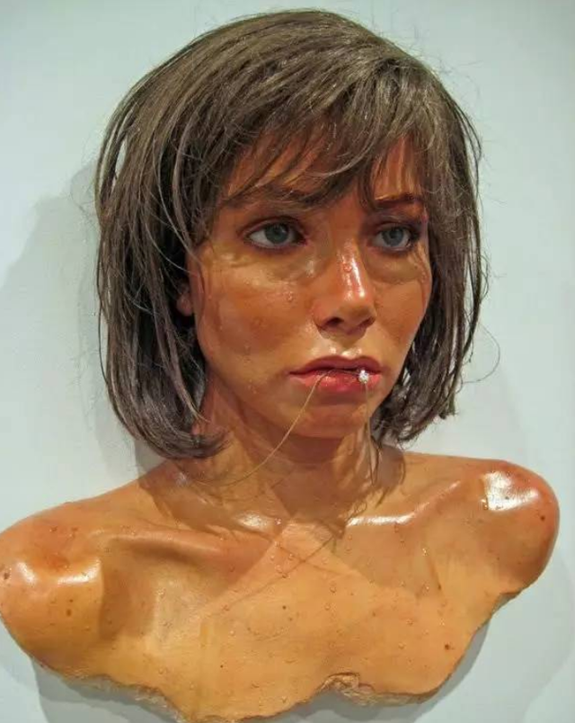 能吓死人的图片，能吓死人的图片感觉有人在盯着你（细节真实到让人害怕）