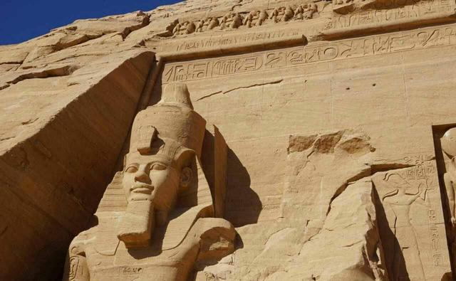 金字塔的起源和历史，金字塔的起源和历史PPT（金字塔是如何建造出来的）