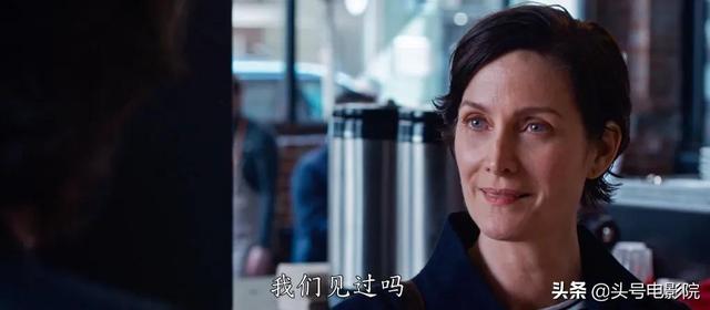 《黑客帝国4》口碑出炉!喜欢的打满分神作,批评者嘲笑是翻拍