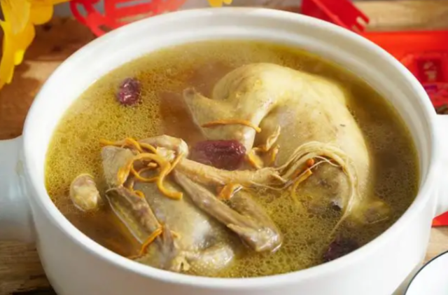 关关雎鸠是成语吗，“关关雎鸠”（为何说吃它的肉会有很大的危害）