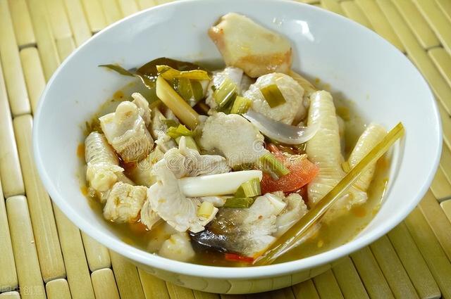 广东煲汤常用药材，广东靓汤煲汤配方清热解毒（没想到还有这3种养生效果）