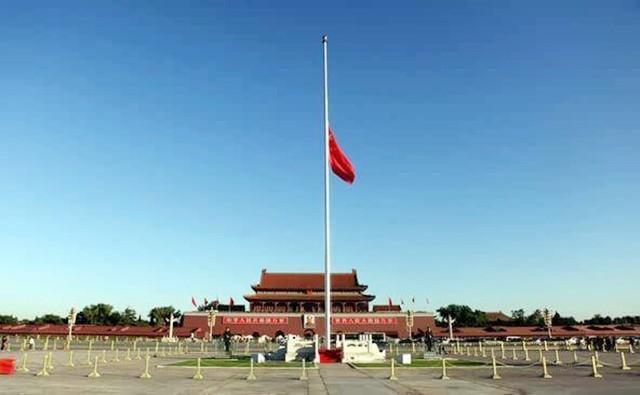 联合国下半旗，联合国下半旗致哀的人都有谁（联合国为中国“降半旗”）