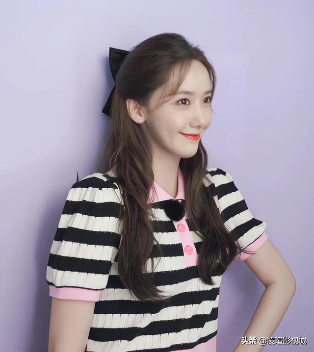 林允儿动态壁纸，高清可爱动态壁纸林允儿（韩国女星壁纸图片分享）