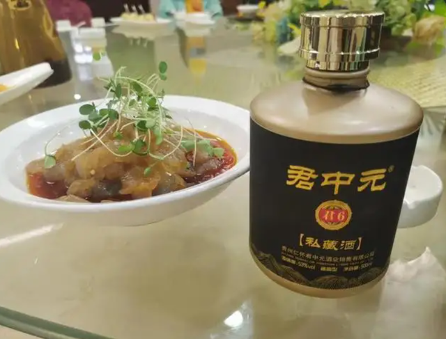 白酒和啤酒一起喝有什么危害，喝完白酒换啤酒的害处（记住这3点）