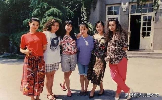 江珊个人资料简介，演员江珊个人资料简介（她是何冰、陈小艺口中的别人家孩子）