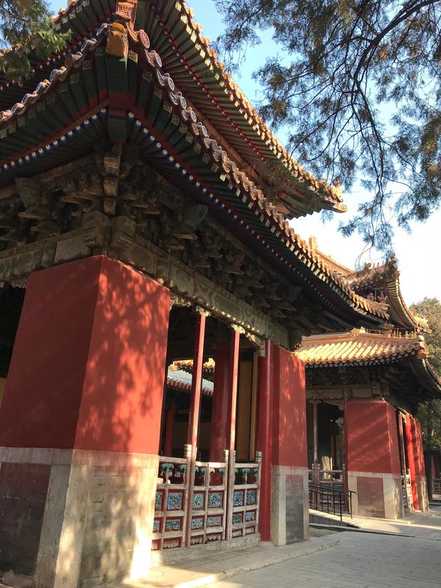 弥高是什么意思，钻之弥坚仰之弥高是什么意思（重游孔庙之—：孔庙的石坊庙门）