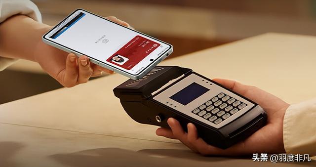 屏占比最高的手机，各大厂商旗舰手机对比（超高屏占比、1TB存储、2599元封顶）