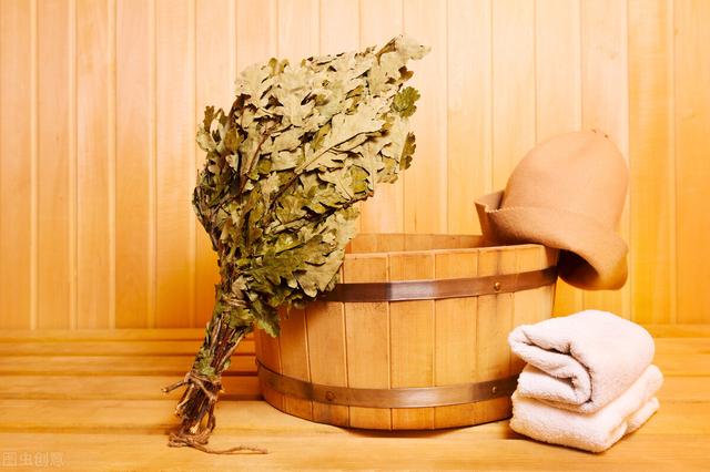 汗蒸需要穿内衣内裤吗，汗蒸要穿内衣裤吗（去汗蒸馆要带什么用品）