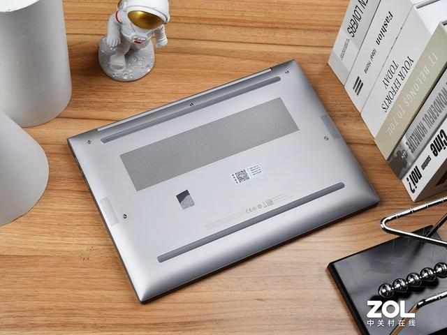 最轻薄的笔记本，轻便笔记本推荐（时尚又实用的轻薄工作站级设计本）