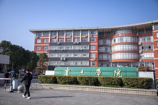 上海高职高专学校，上海高职院校排名（上海排名前5的专科学校）