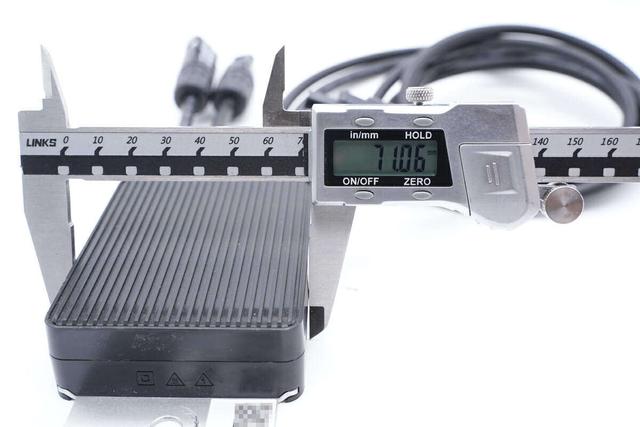 华为光伏逆变器，华为的光伏逆变器受不受禁令（拆解华为450W智能光伏优化器带你有全新了解）