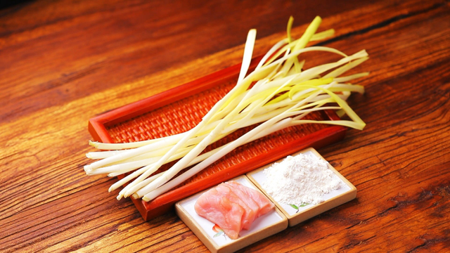 绿色有哪几种绿，翡翠的绿色有哪几种绿（西兰花和白菜花、紫甘蓝和卷心菜、韭黄和韭菜）