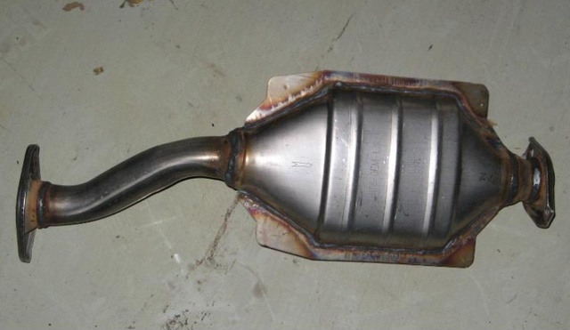 汽车尾气净化器，汽车尾气净化装置有哪些（汽车尾气净化器作用和处理方法）