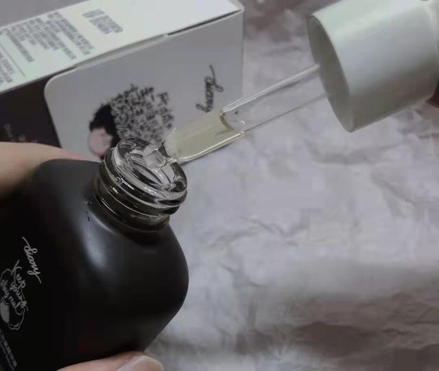 美白产品哪种好，十大适合夏天用的美白身体乳推荐（这5款见效更快、作用更温和）